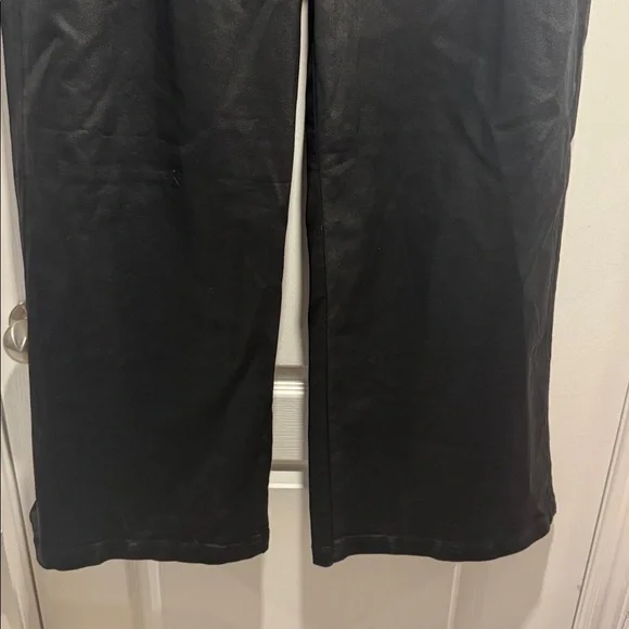 450 -American Eagle high rise ultra wide leg trouser - shiny black - Picture 4 of 11